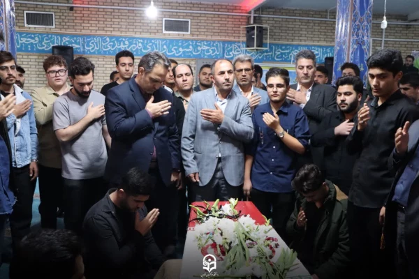 آیین استقبال از شهید گمنام در دانشگاه فرهنگیان قزوین برگزار شد 4