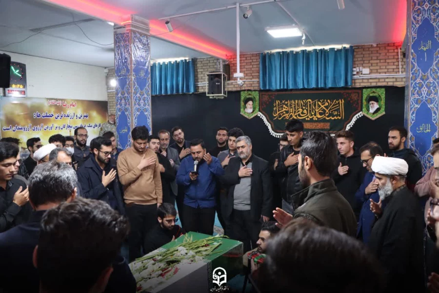 آیین استقبال از شهید گمنام در دانشگاه فرهنگیان قزوین برگزار شد 5