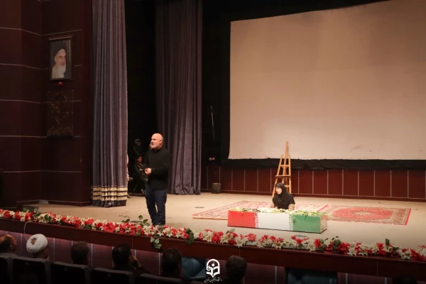 آیین استقبال از شهید گمنام در دانشگاه فرهنگیان قزوین برگزار شد 9