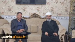 به مناسبت هفته بسیج و به همت بسیج اساتید و کارکنان و ستاد شاهد و ایثارگران، جمعی از مسئولین دانشگاه فرهنگیان استان قزوین با خانواده دانشجومعلم شهید شمس الله شفیعی اصل دیدار نمودند.  4