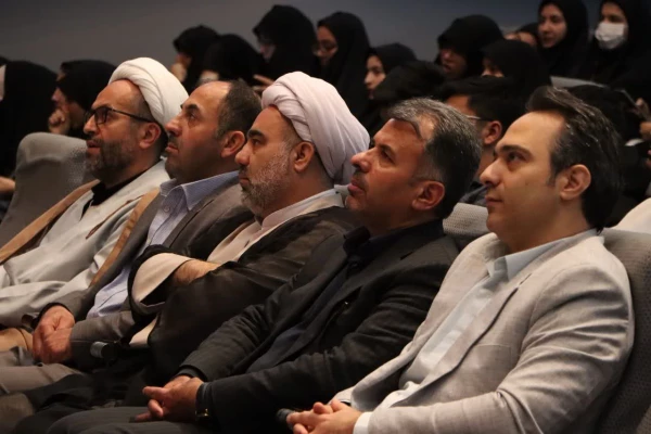  مراسم تقدیم مصاحف اهدایی رهبر معظم انقلاب به دانشجومعلمان دانشگاه فرهنگیان استان قزوین 5