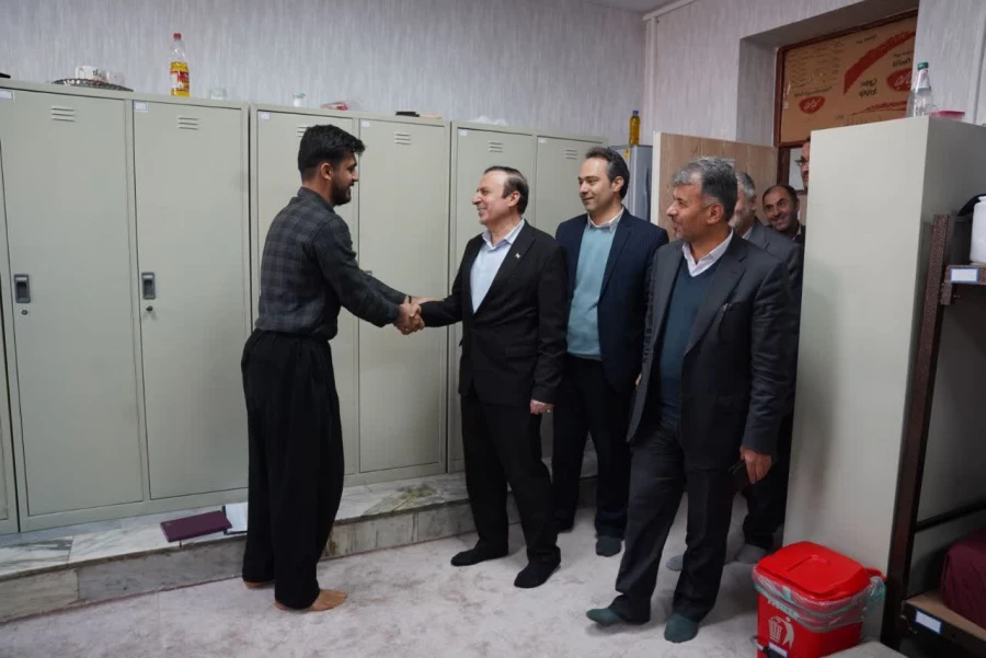 استاندار قزوین در آستانه شب یلدا با دانشجویان دانشگاه فرهنگیان دیدار کرد 10