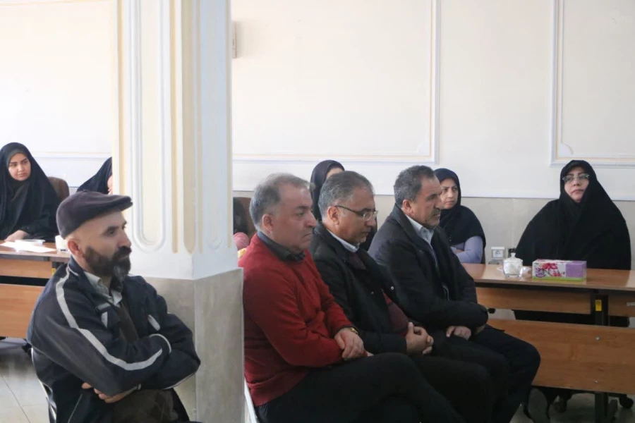 تأکید شورای اداری دانشگاه بر شفافیت، شایسته سالاری و استقرار ساختار جدید با رویکرد برنامه محور 10