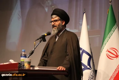 معاون پژوهش و فناوری دانشگاه فرهنگیان تاکید کرد: ضرورت توجه به تغییرات نسلی در تربیت معلم ضرورت توجه به تغییرات نسلی در تربیت معلم