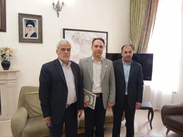 دیدار سرپرست دانشگاه فرهنگیان استان قزوین با شهردار قزوین  2